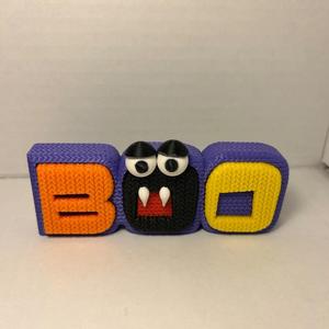 Knitted Halloween Boo