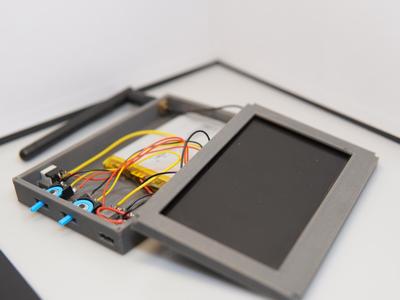 FPV monitor displaying analog video transmission