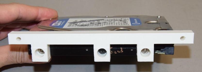 Dual 80mm fan to 3.5" HDD mounting bracket adapter