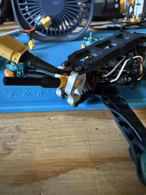 Tadpole dji 04 antenna Mount.
