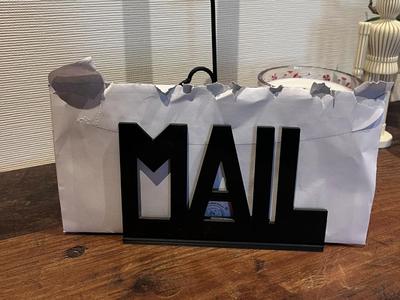 MAIL – Minimalist Mail Organizer